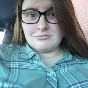 Meet your Posher, Halie